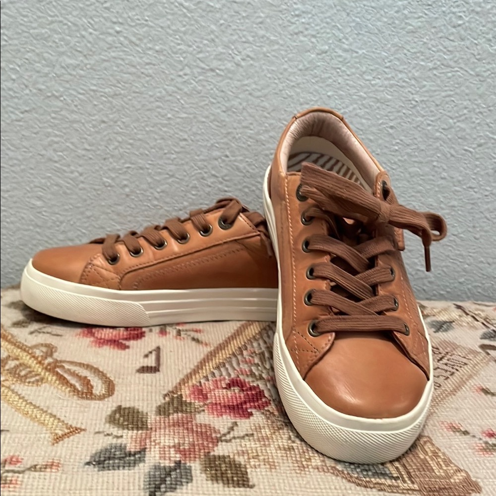 Taos Brown Leather Sneakers with White Soles